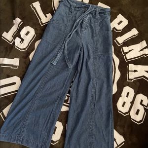 American Eagle wide leg Cropped jeans🦅🦅